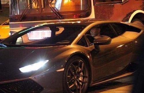 国产手机与豪车对比视频,科技与奢华的碰撞